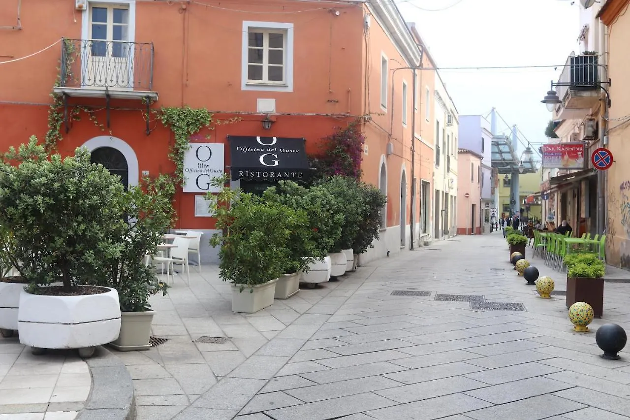 Luxurious And Posh In Historical Centre Apartment Olbia